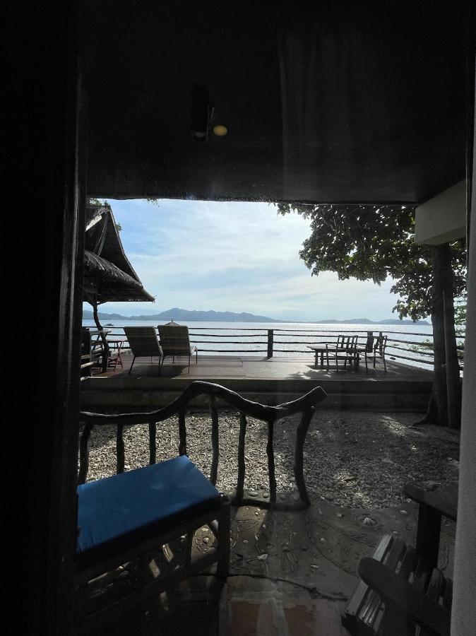 Casita Ysabel Bed & Breakfast Batangas Екстериор снимка