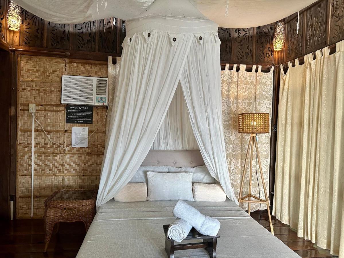 Casita Ysabel Bed & Breakfast Batangas Екстериор снимка