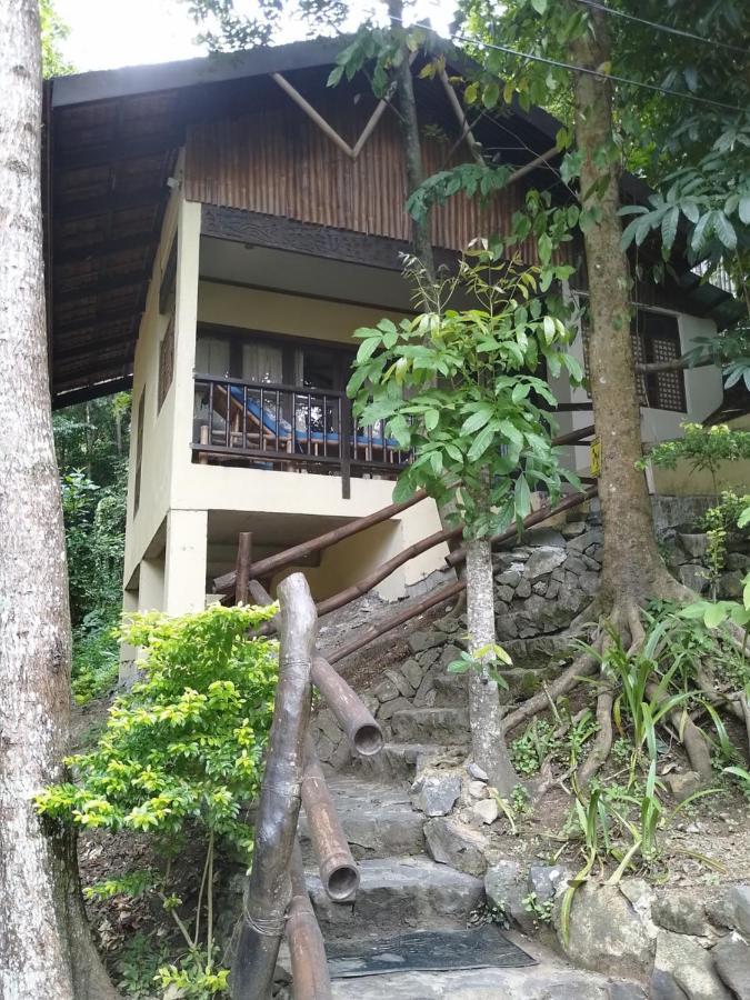 Casita Ysabel Bed & Breakfast Batangas Екстериор снимка