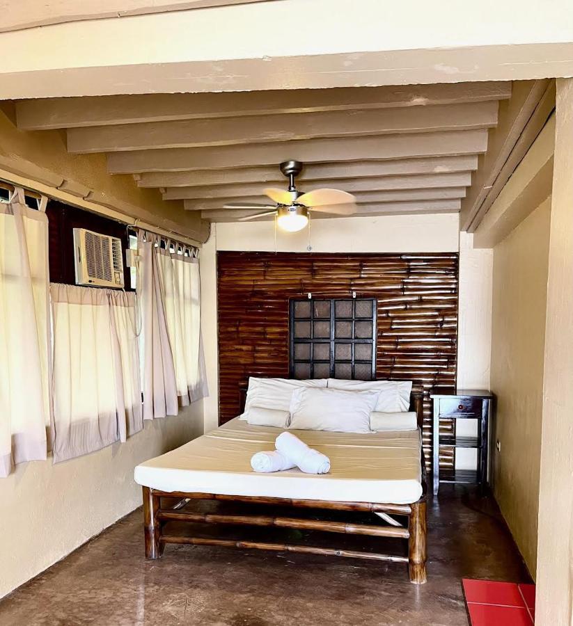 Casita Ysabel Bed & Breakfast Batangas Екстериор снимка
