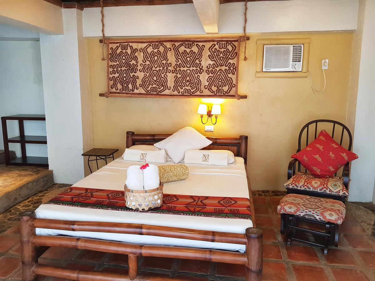Casita Ysabel Bed & Breakfast Batangas Екстериор снимка