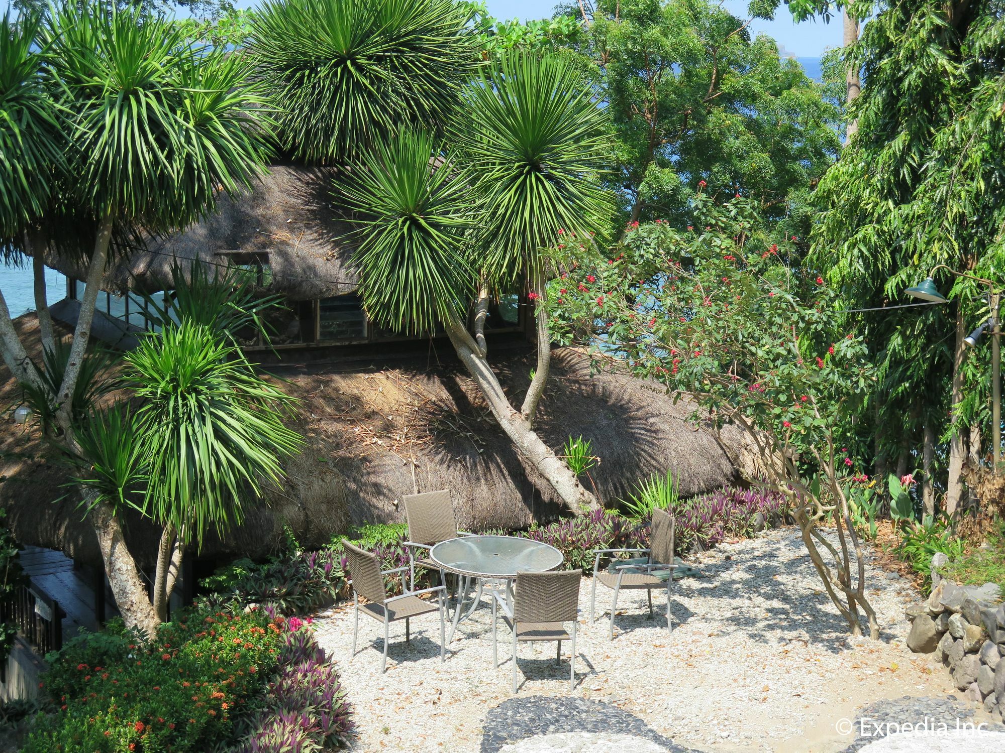 Casita Ysabel Bed & Breakfast Batangas Екстериор снимка
